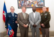 Le ministre Antoine et l'ambassadeur Hankins se sont entretenus sur la défense et la sécurité en Haïti