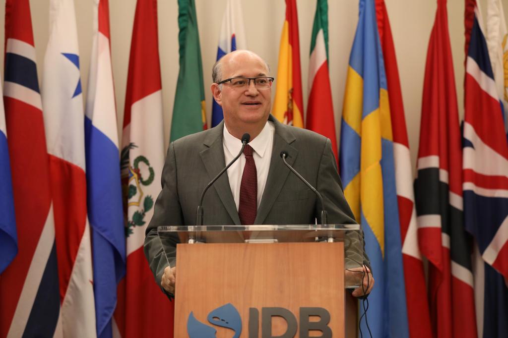 Le président de la BID en visite en Haïti pour renforcer la coopération