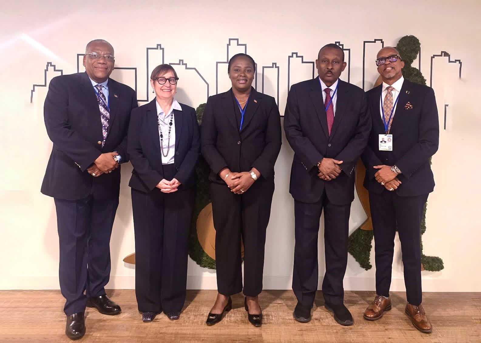 La Ministre Sandra Paulemon en discussion avec la Banque mondiale à Washington sur la performance des projets de développement en Haïti.