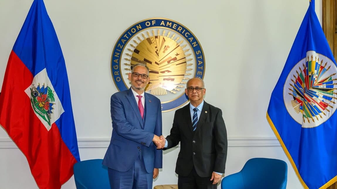 Rencontre entre Alix Didier Fils-Aimé et Albert Ramdin à Washington pour discuter de la sécurité et des élections en Haïti.