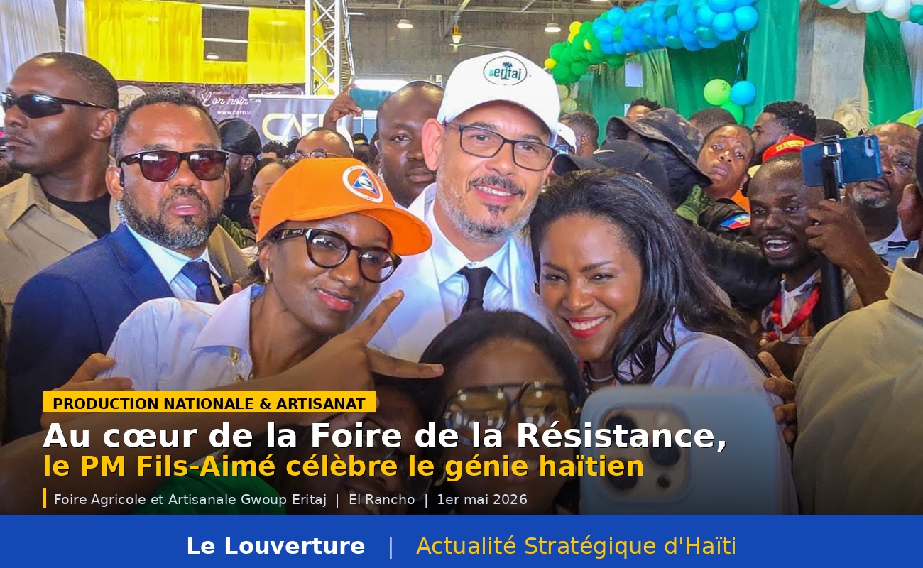 Le Premier ministre Alix Didier Fils-Aimé entouré d'exposants et de participants lors de sa visite à la deuxième édition de la Foire de la Résistance Agricole et Artisanale du Gwoup Eritaj, au El Rancho Convention Center, le 1er mai 2026.