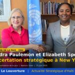 La ministre haïtienne Dr Sandra Paulemon échange avec la Sous-Secrétaire générale de l’ONU Elizabeth Spehar lors d’une réunion de travail à New York sur la consolidation de la paix.