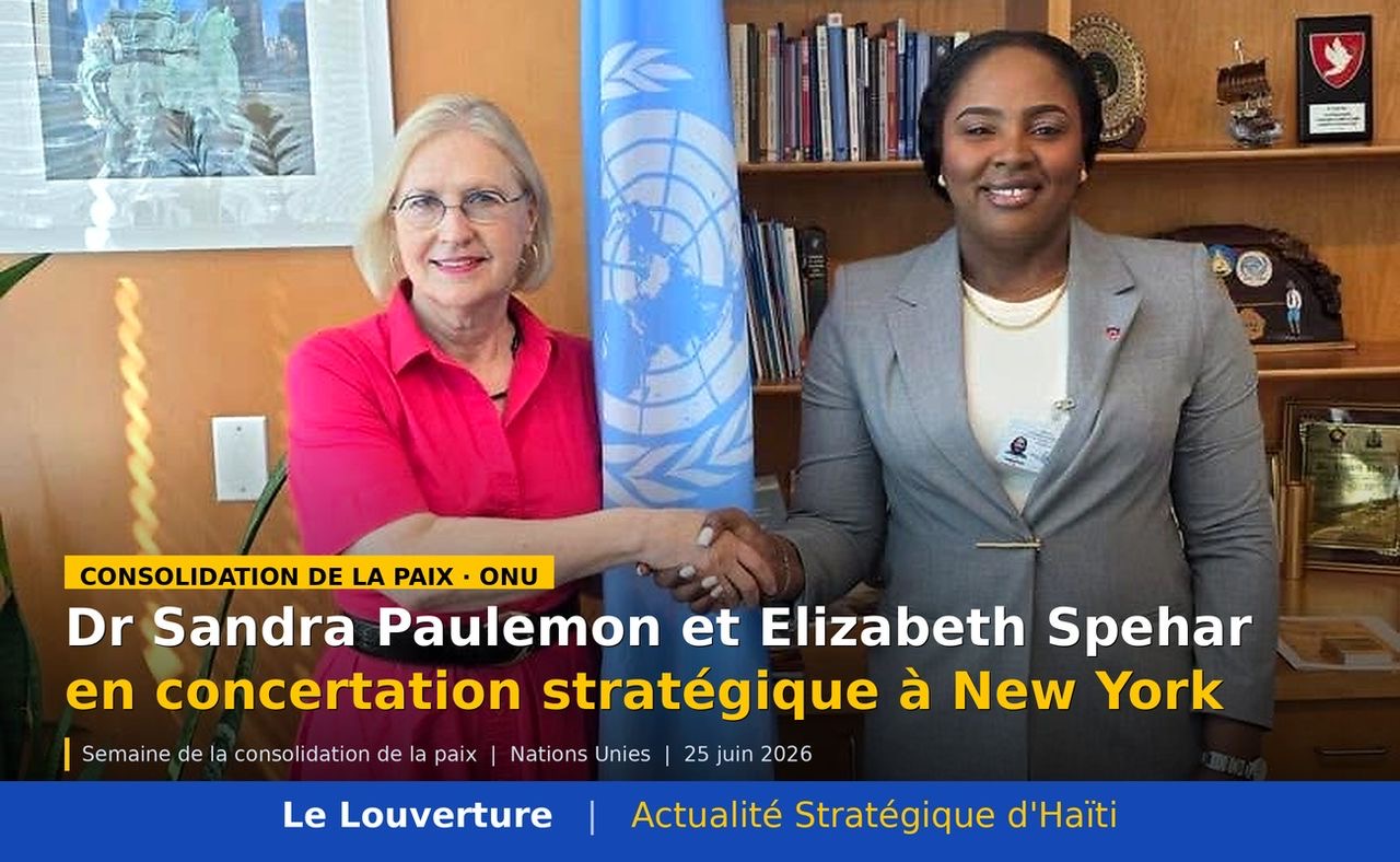 La ministre haïtienne Dr Sandra Paulemon échange avec la Sous-Secrétaire générale de l’ONU Elizabeth Spehar lors d’une réunion de travail à New York sur la consolidation de la paix.