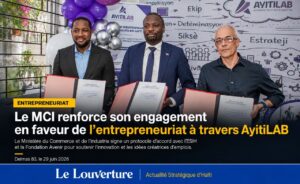 Le MCI renforce son engagement en faveur de l’entrepreneuriat à travers AyitiLAB 24 Signature d’un protocole d’accord entre le Ministère du Commerce et de l’Industrie, l’ESIH et la Fondation Avenir lors du lancement d’AyitiLAB à Delmas 83, en présence des autorités et partenaires.