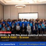 Le Premier ministre haïtien Alix Didier Fils-Aimé rencontrant les joueurs de la sélection nationale de football d’Haïti à Boston avant le match d’ouverture de la Coupe du Monde 2026 contre l’Écosse.