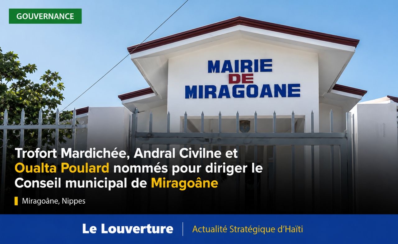 Façade de la mairie de Miragoâne illustrant la nomination du nouveau Conseil municipal composé de Trofort Mardichée, Andral Civilne et Oualta Poulard.