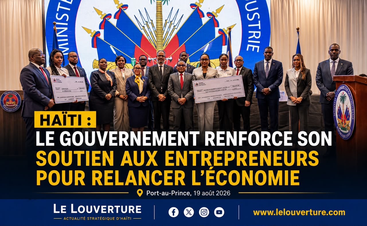 Haïti : le Gouvernement renforce son soutien aux entrepreneurs pour relancer l’économie 34 Le Premier ministre Alix Didier Fils-Aimé et des membres du Gouvernement participent à la cérémonie de remise de chèques aux bénéficiaires des programmes d’appui à l’entrepreneuriat du MCI, le 19 août 2026 à Port-au-Prince.