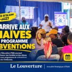 Des parents participent au programme de subventions scolaires du FNE aux Gonaïves.
