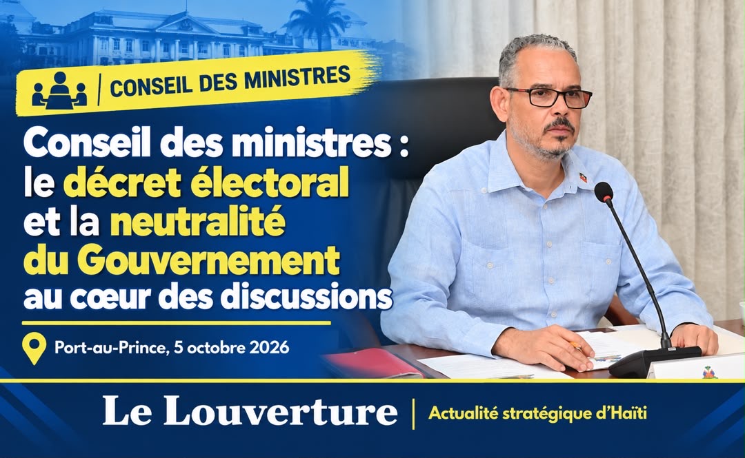 Le Premier ministre Alix Didier Fils-Aimé présidant le Conseil des ministres à Port-au-Prince.
